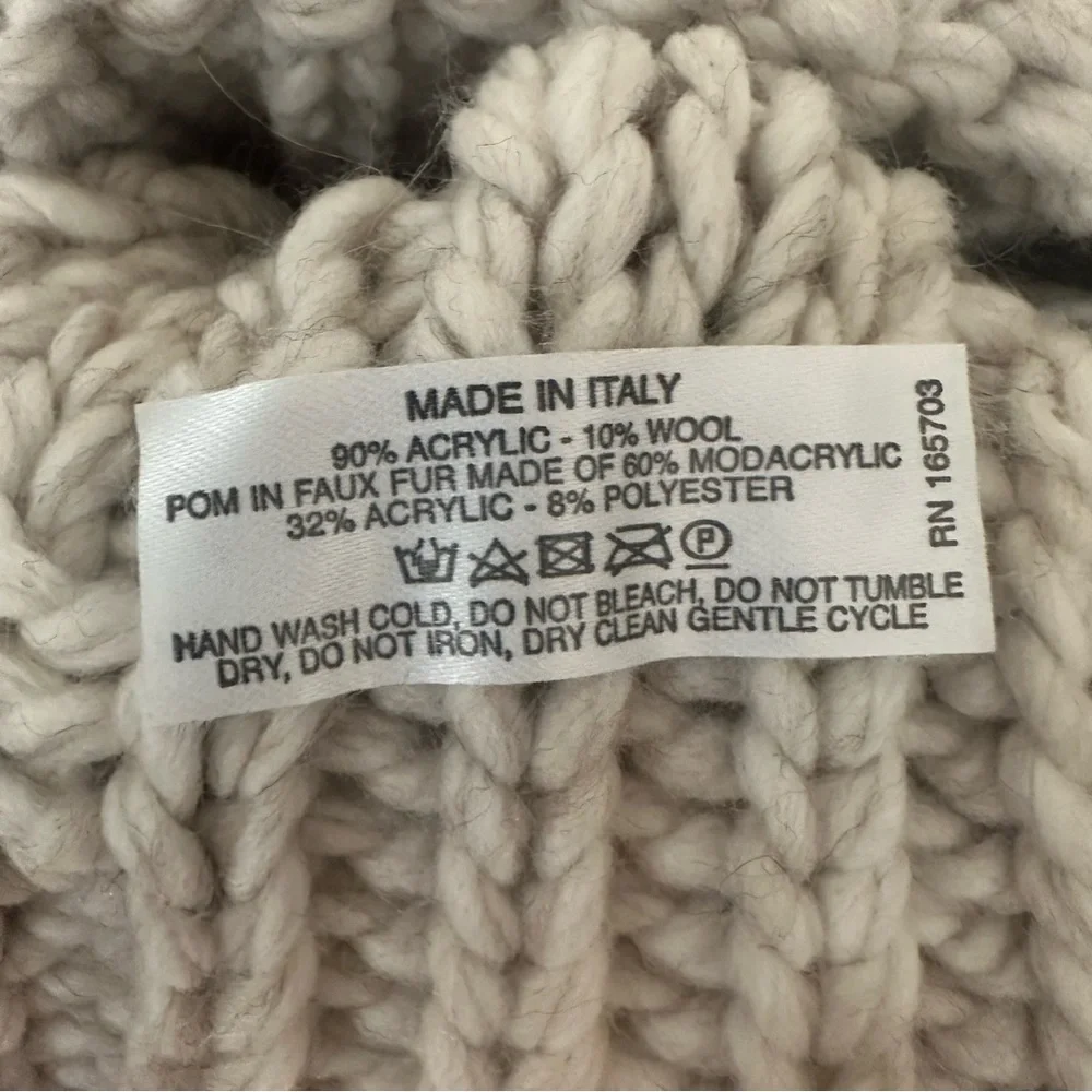 NWT Babo Italy Wool Blend Pom Beanie